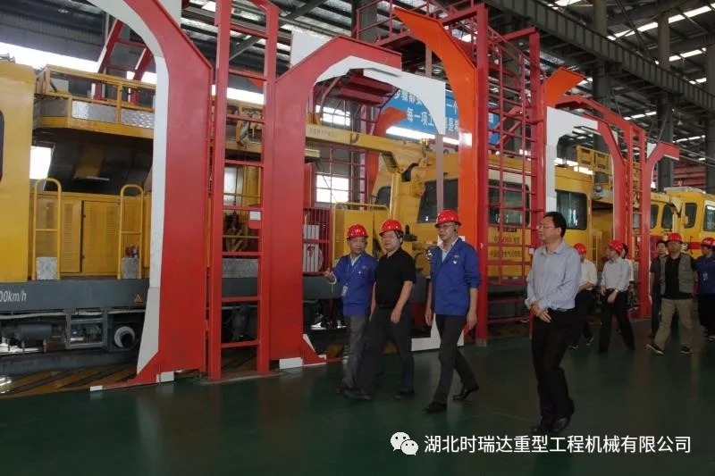 湖北省第三巡视组莅临LEJING.COM(中国)有限公司重工参观考察