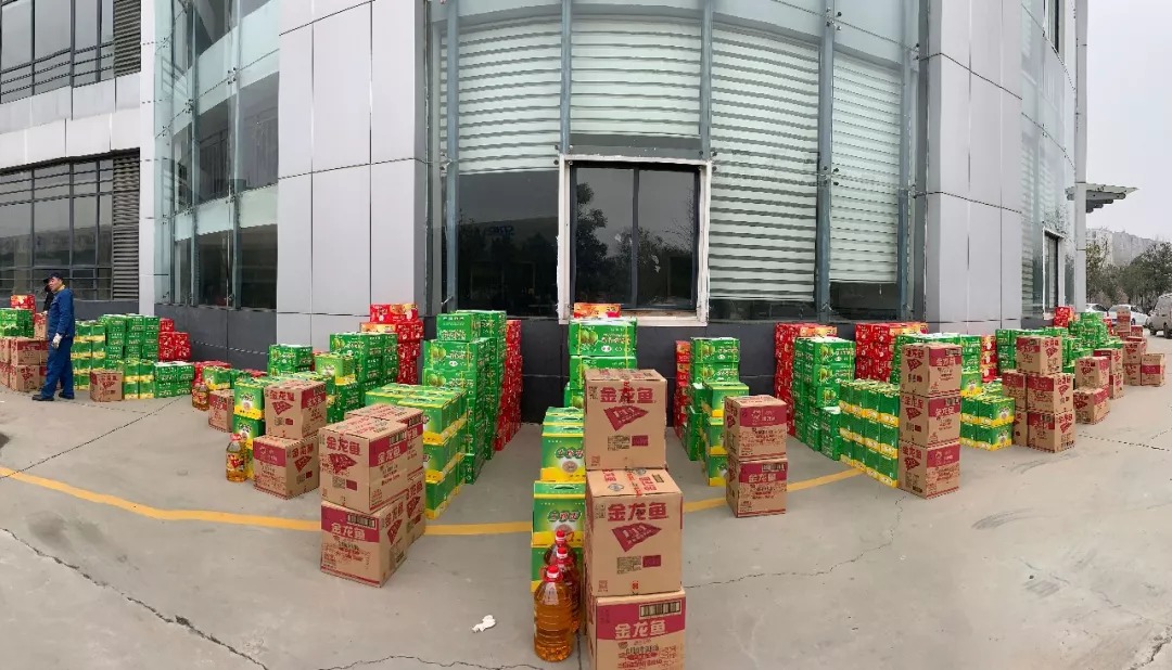 新春送温暖 LEJING.COM(中国)有限公司为全体员工发放新春物资