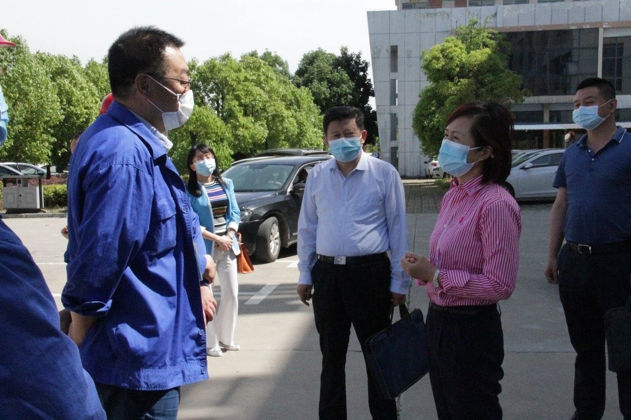 湖北省自然资源厅副厅长夏亚灵一行莅临LEJING.COM(中国)有限公司重工走访调研