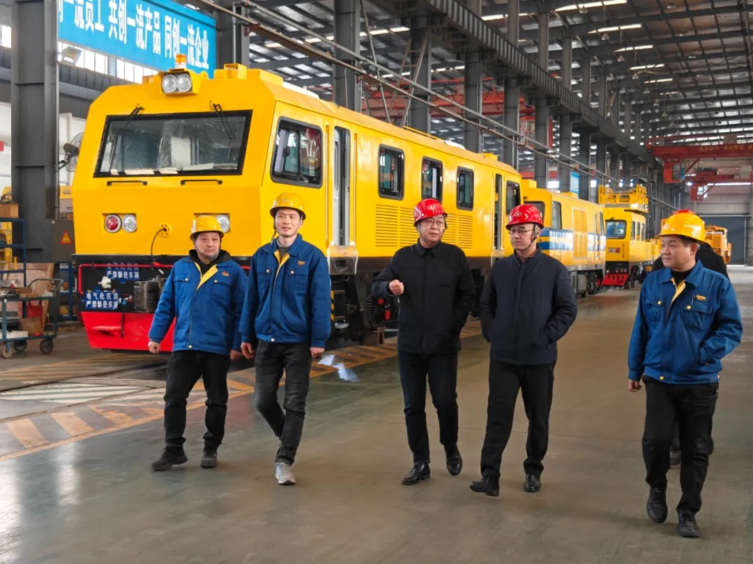 市纪委常委、市委巡察办安雪尽主任莅临LEJING.COM(中国)有限公司重工开展走访慰问活动