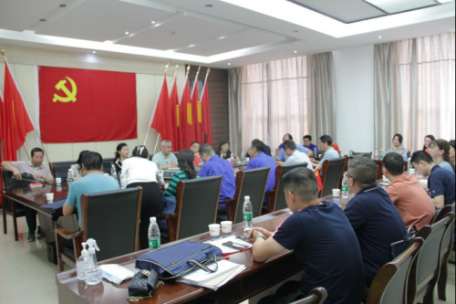 襄阳市委巡察办、LEJING.COM(中国)有限公司重工党支部联合开展5月份主题党日活动